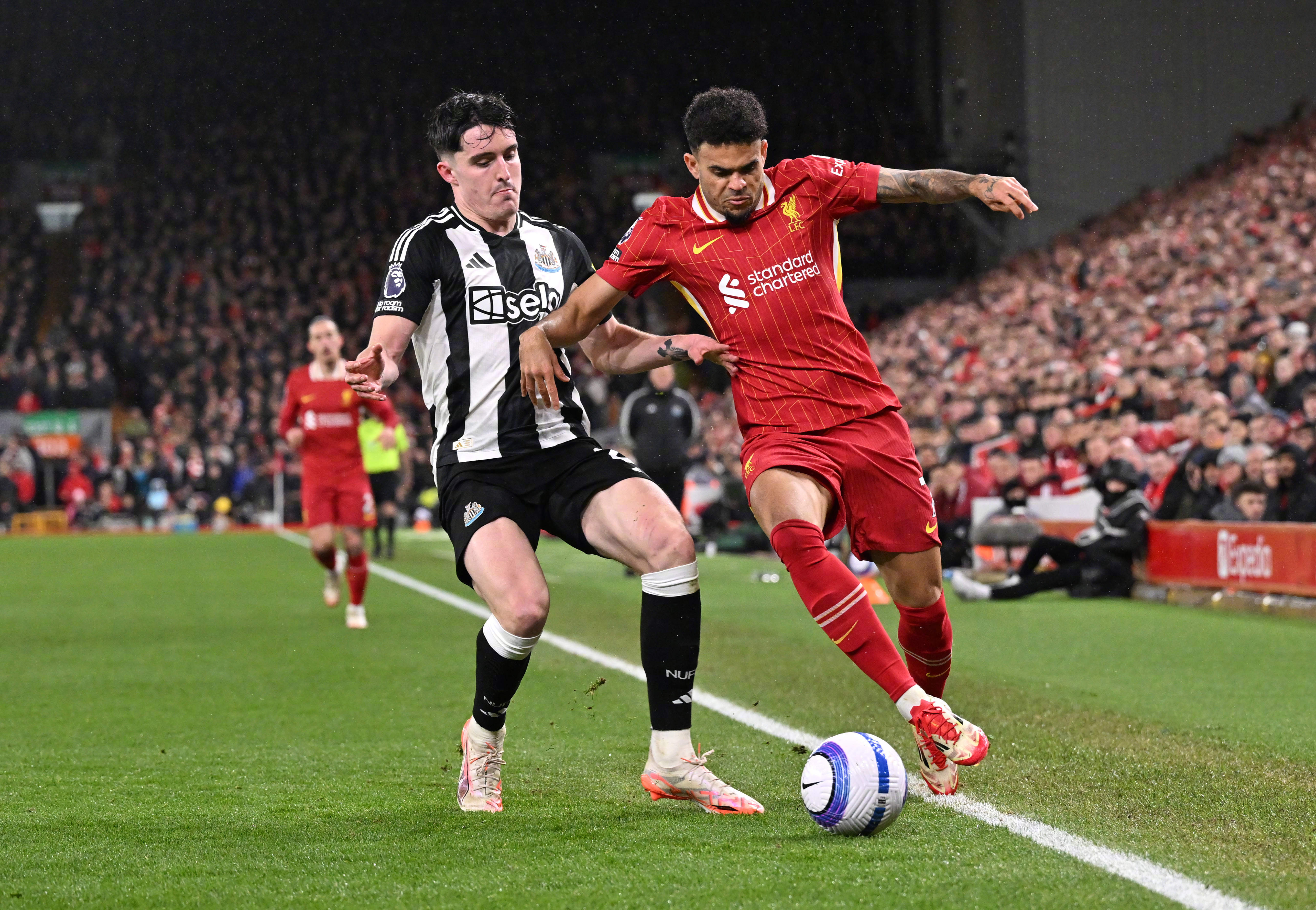 国际比赛日英超焦点战，休斯敦火箭防线松动，压力陡增，阵容厚度经受考验的简单介绍-九游下载